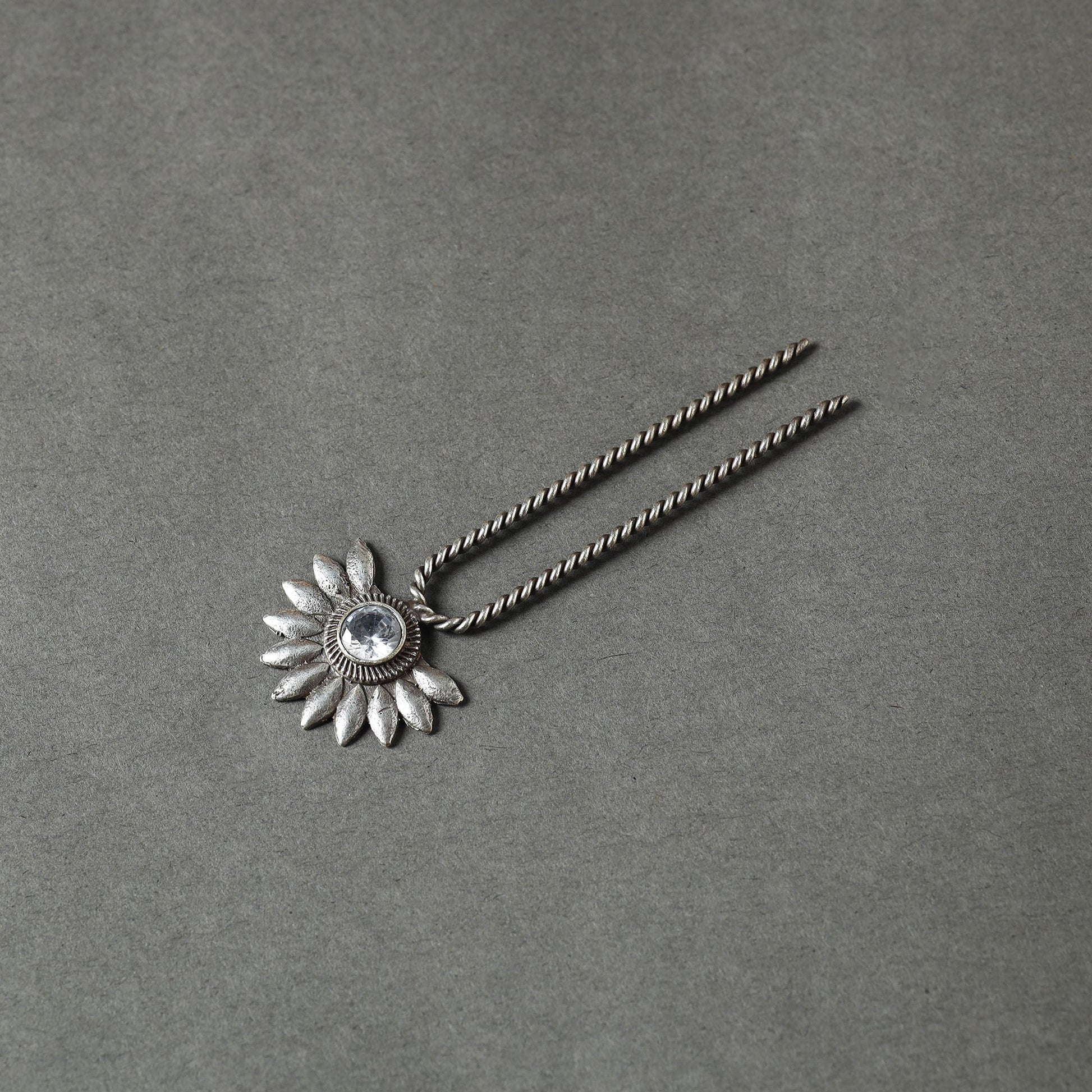 Antique Silver Finish Oxidised Brass Base Stone Work Juda Pin