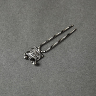 Antique Silver Finish Oxidised Brass Base Juda Pin