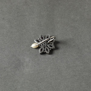 Antique Silver Finish Oxidised Brass Base Stone Work Juda Pin