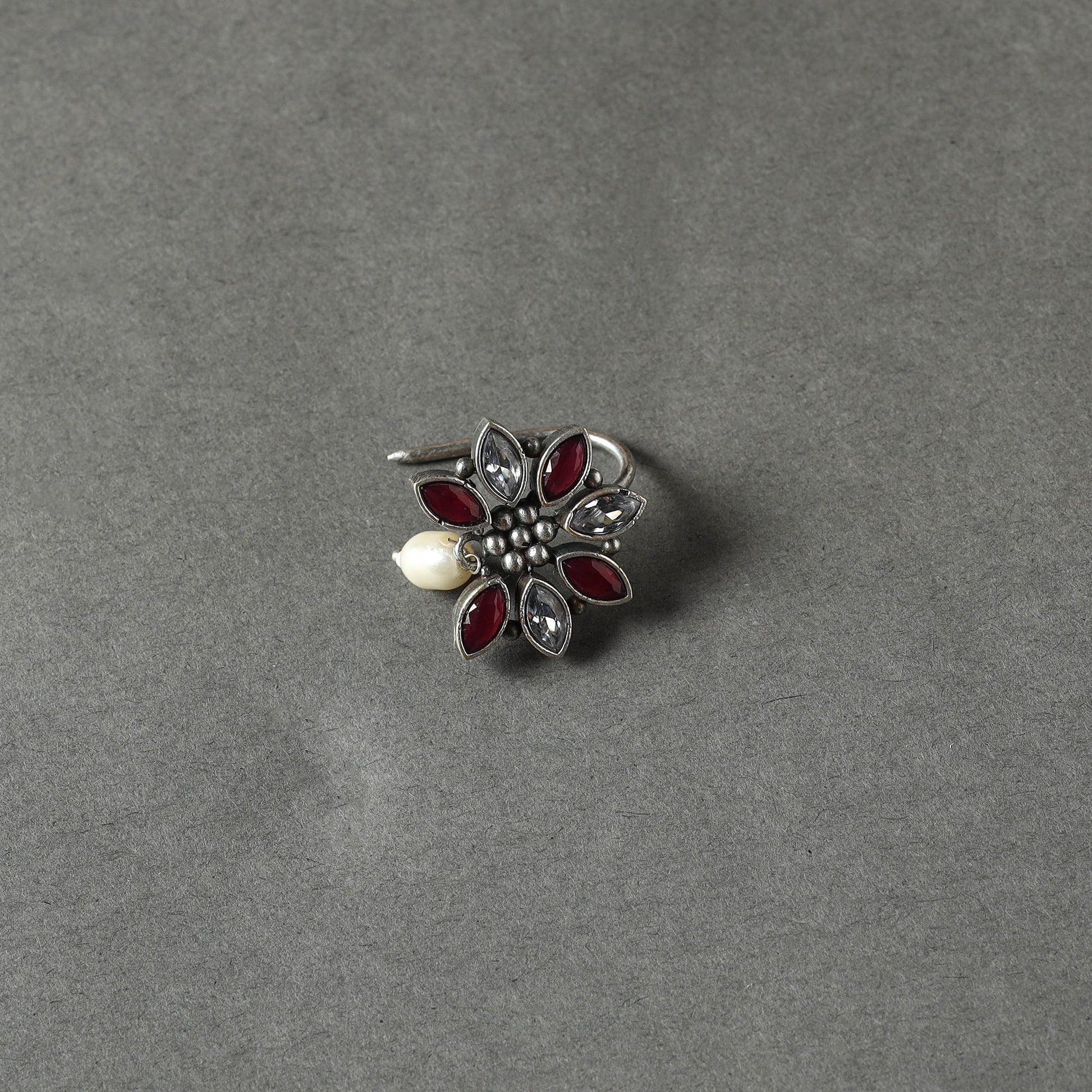 Antique Silver Finish Oxidised Brass Base Stone Work Juda Pin