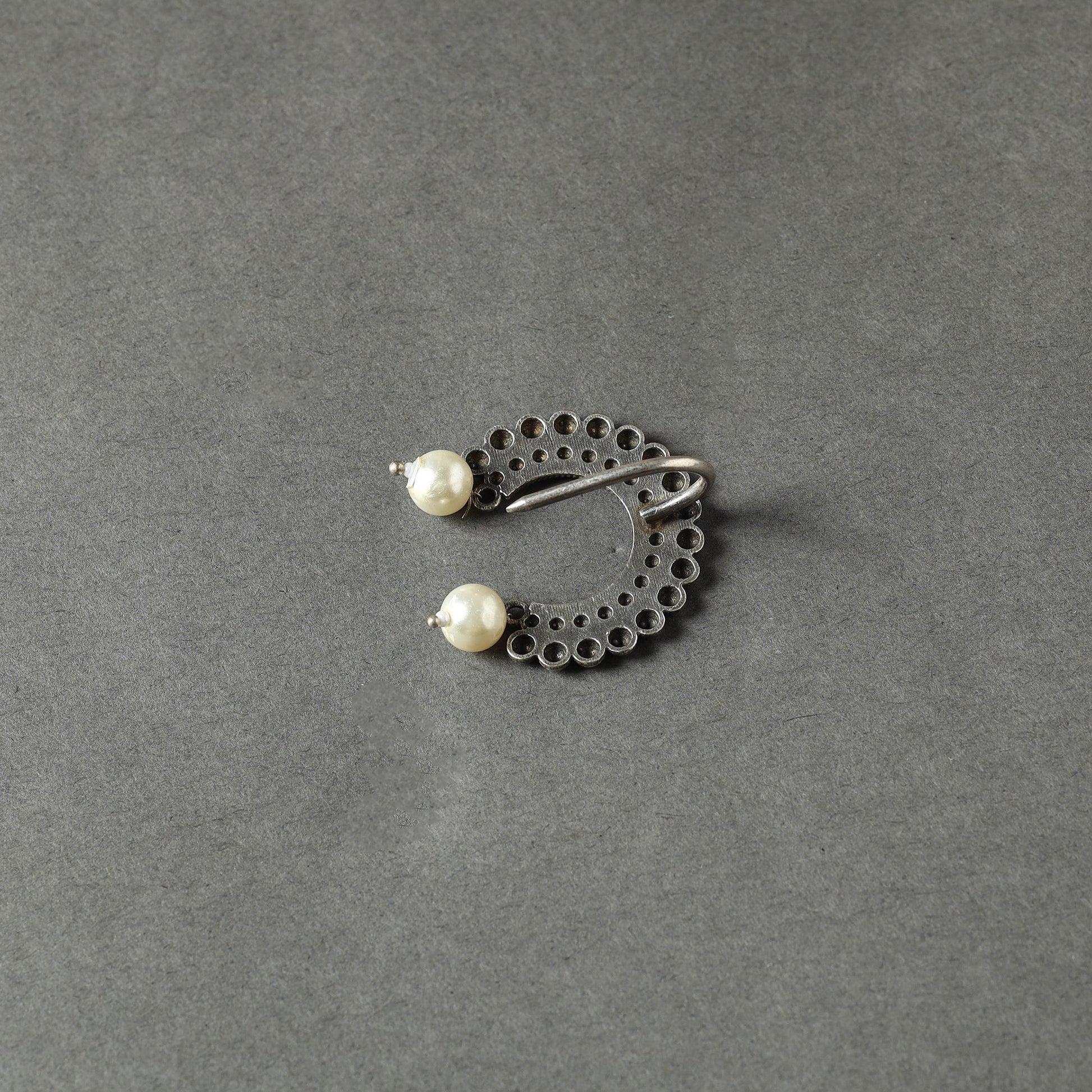 Antique Silver Finish Oxidised Brass Base Juda Pin