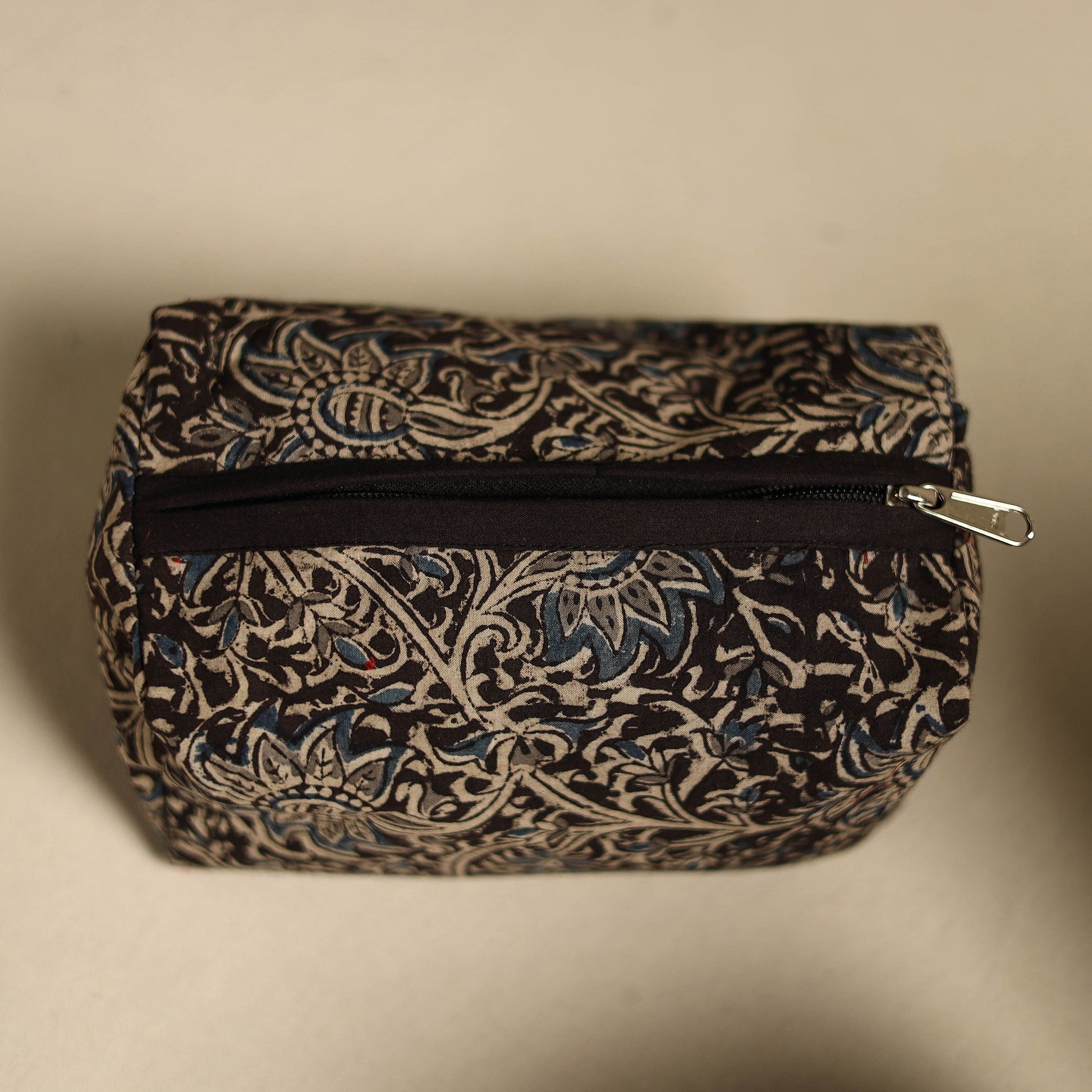 Brown - Multipurpose Handmade Toiletry Bags (Set of 3) 02