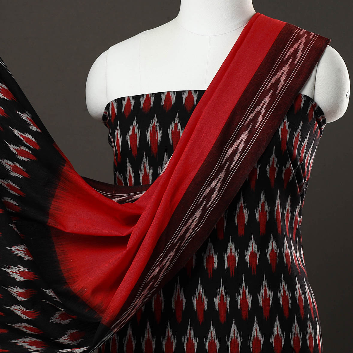 Black - Handloom Cotton 3pc Pochampally Ikat Dress Material 08