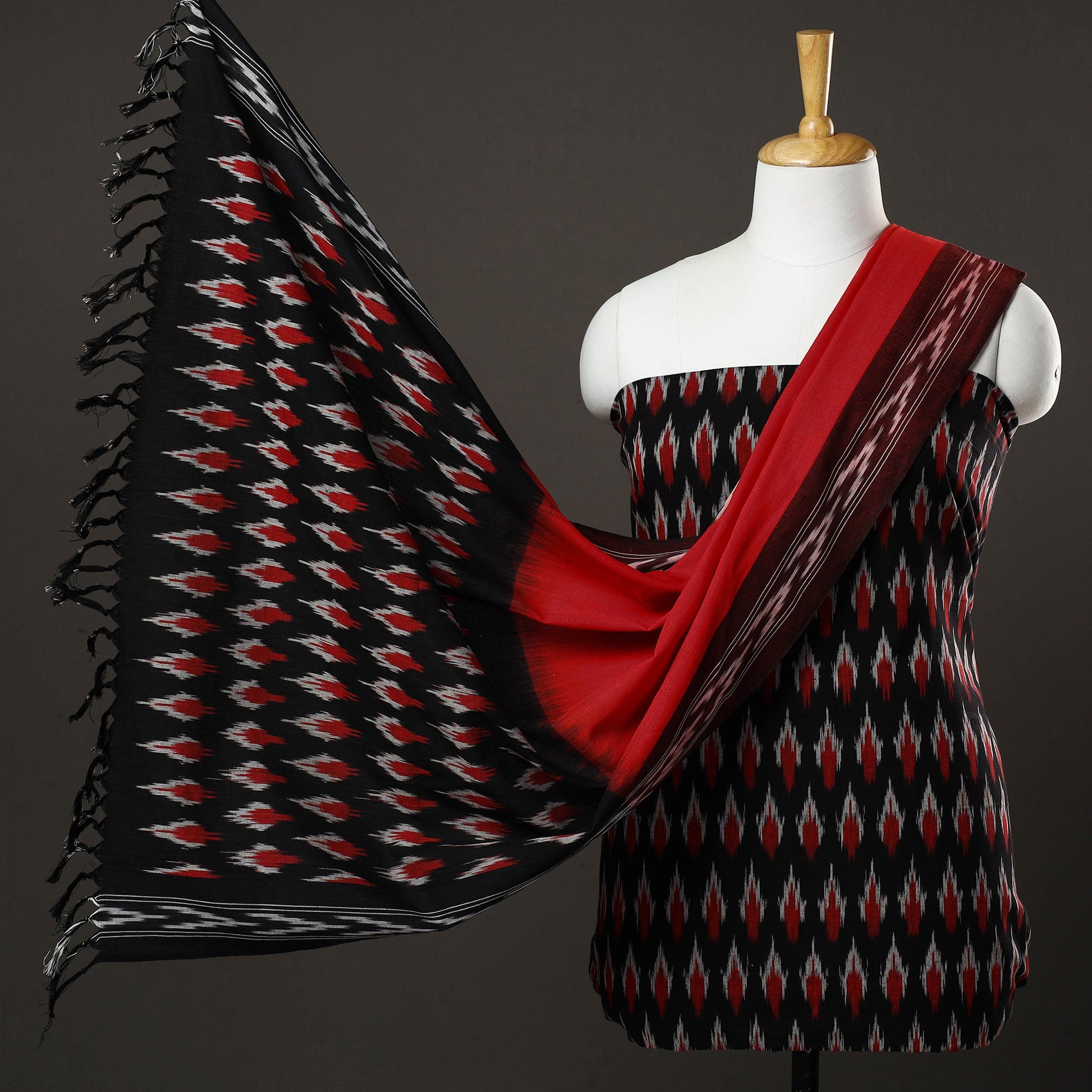 Black - Handloom Cotton 3pc Pochampally Ikat Dress Material 08
