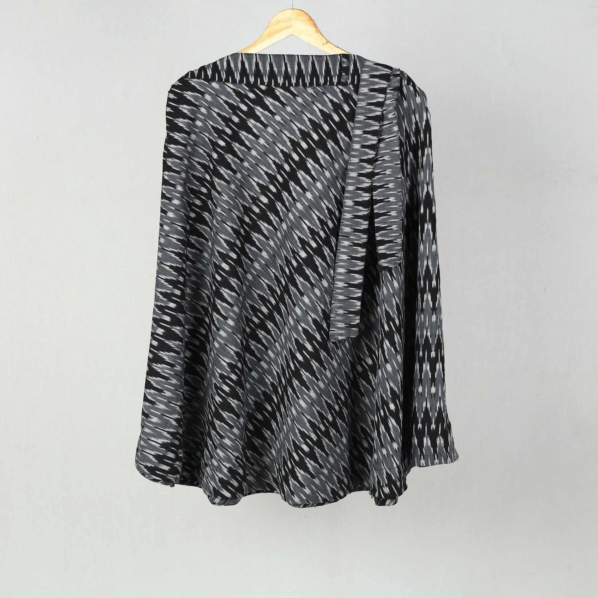 Black - Wrap Around Cotton Pochampally Ikat Skirt 01