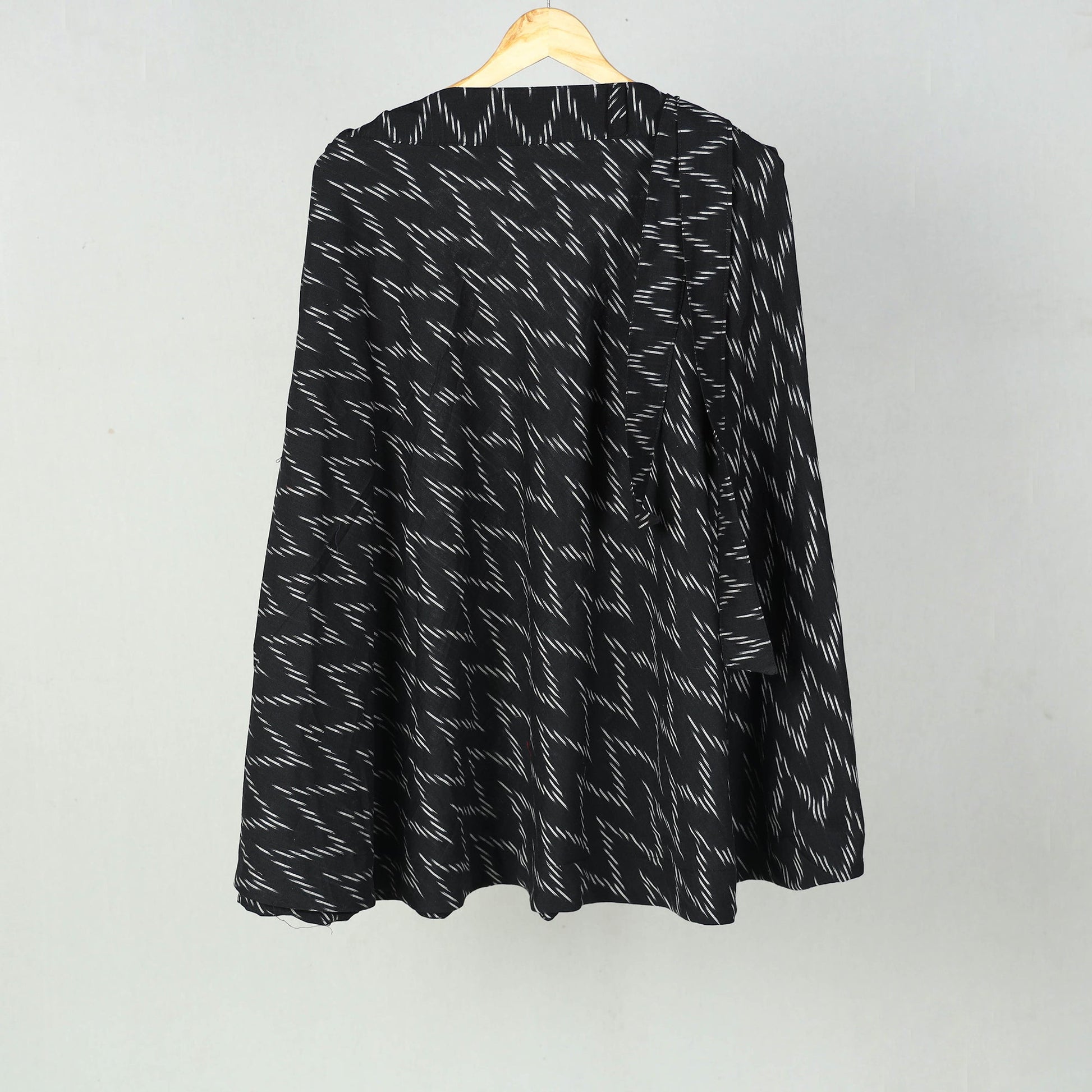 Black - Wrap Around Cotton Pochampally Ikat Skirt 14