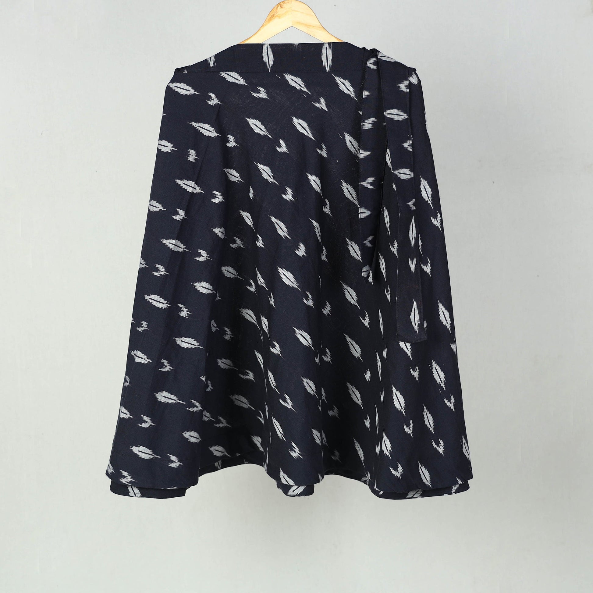 Black - Wrap Around Cotton Pochampally Ikat Skirt 18