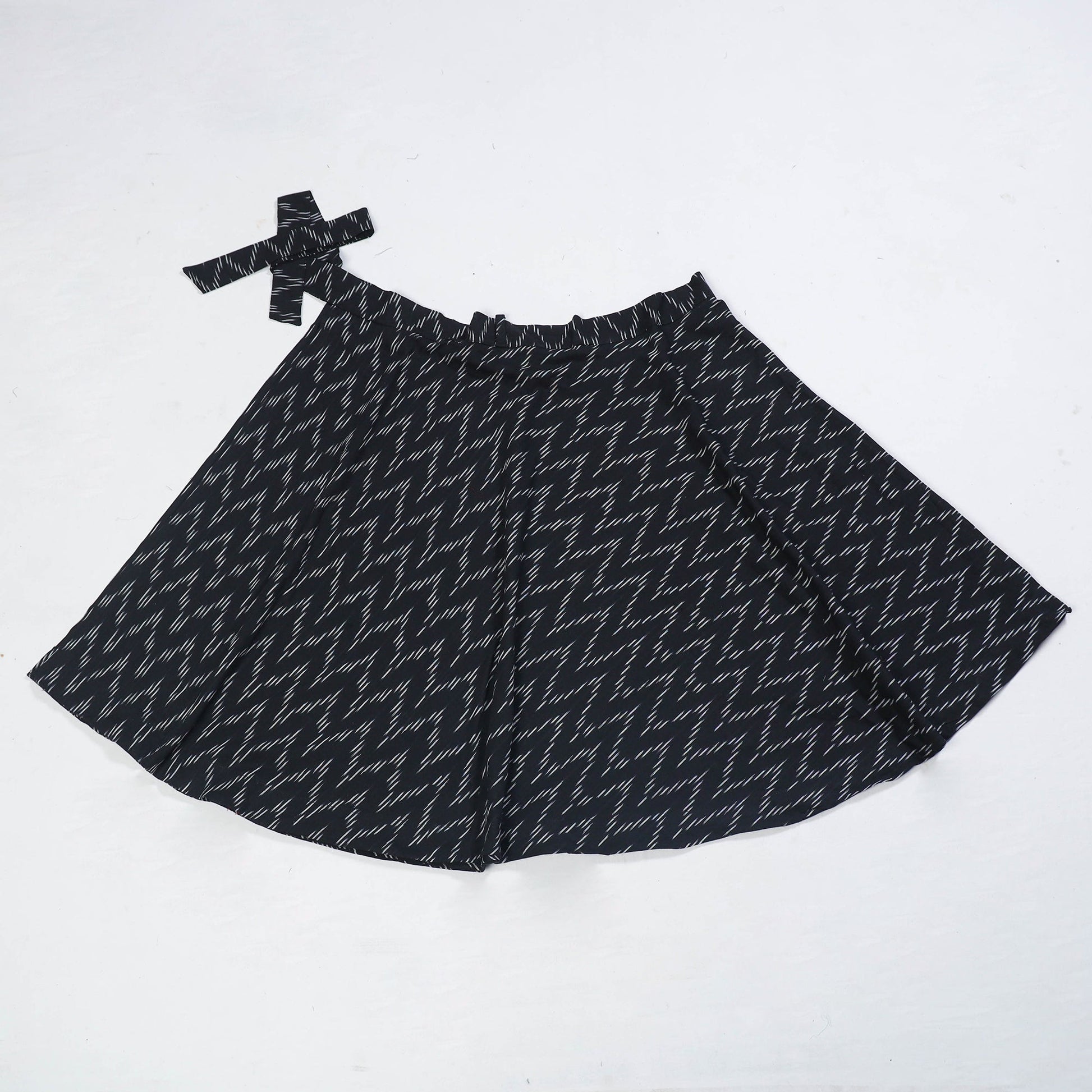 Black - Wrap Around Cotton Pochampally Ikat Skirt 14