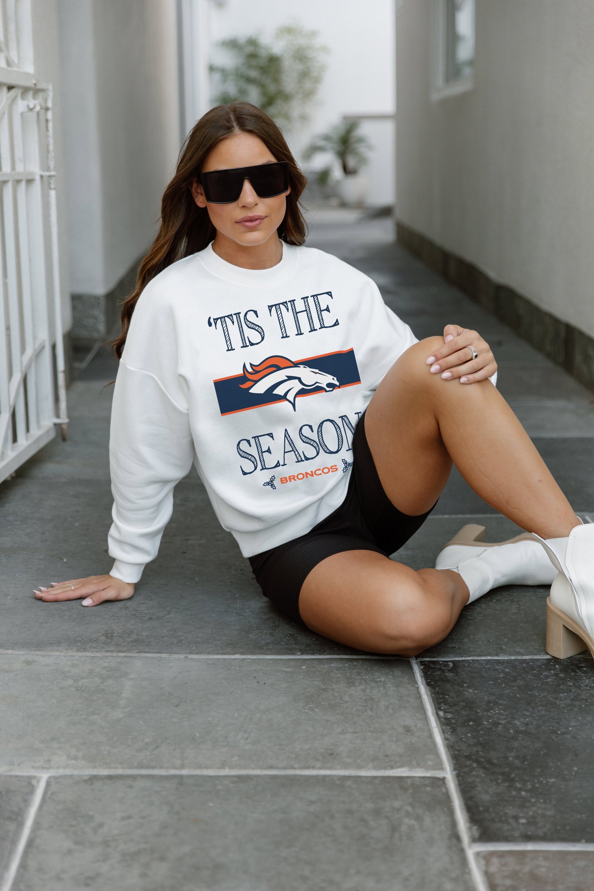 DENVER BRONCOS TOUCHDOWN TIDINGS DROP SHOULDER CREWNECK SWEATSHIRT