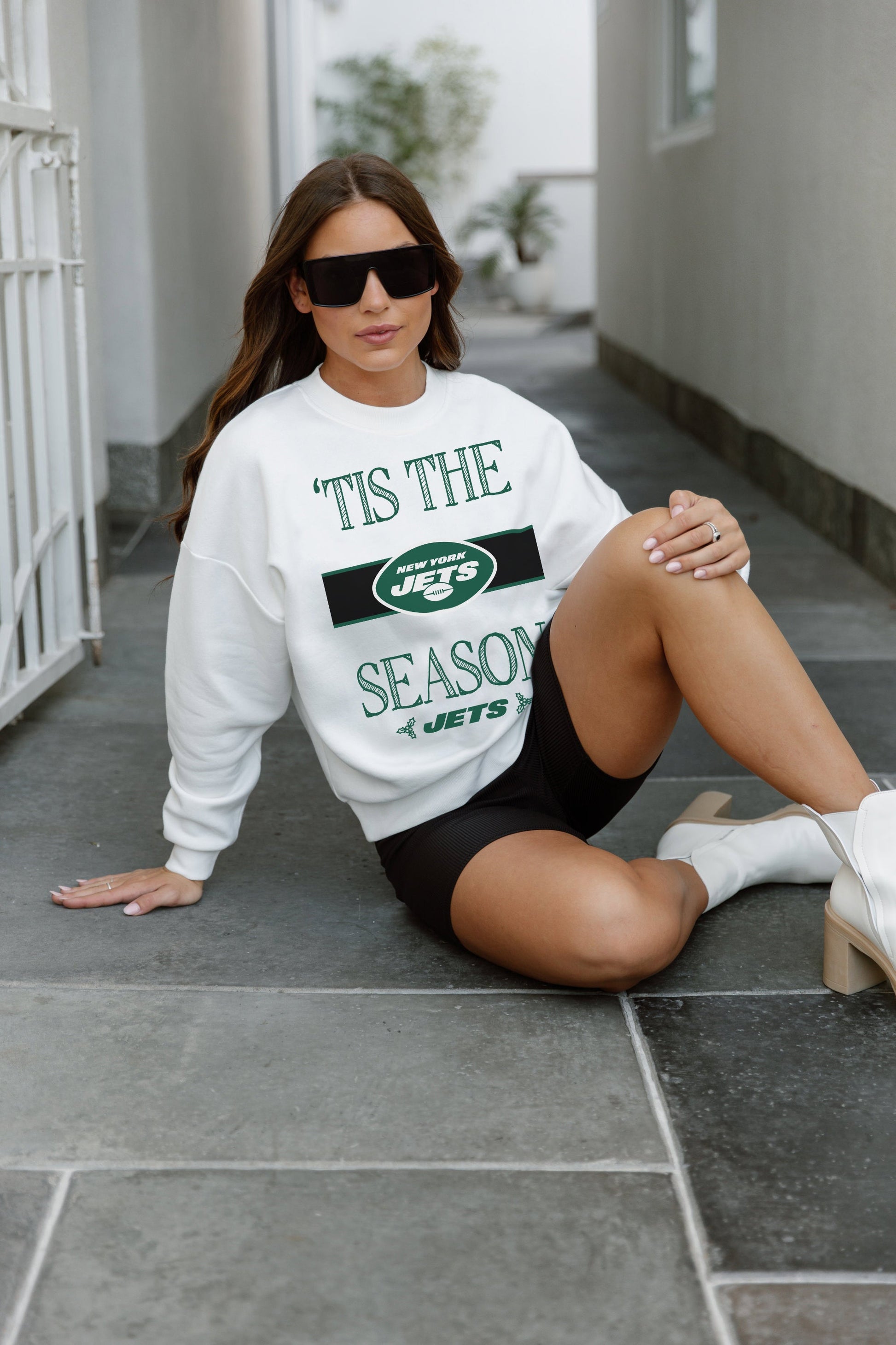 NEW YORK JETS TOUCHDOWN TIDINGS DROP SHOULDER CREWNECK SWEATSHIRT