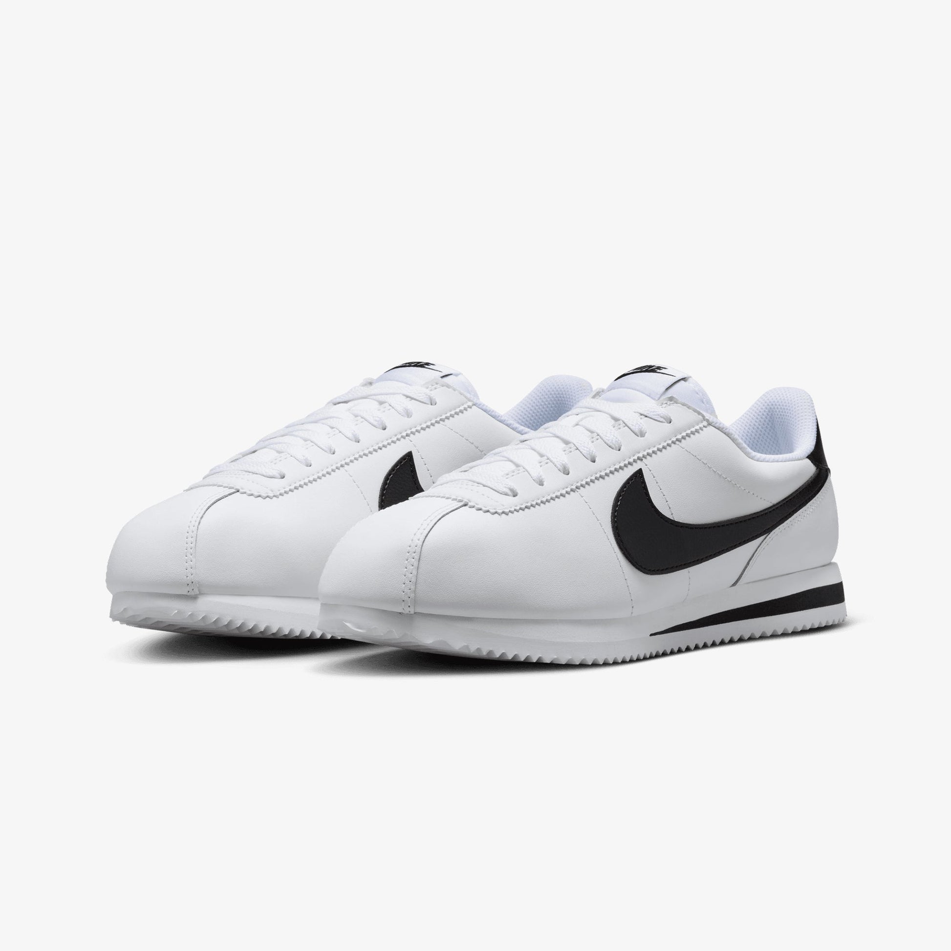 NIKE | CORTEZ LEATHER { WHITE/BLACK