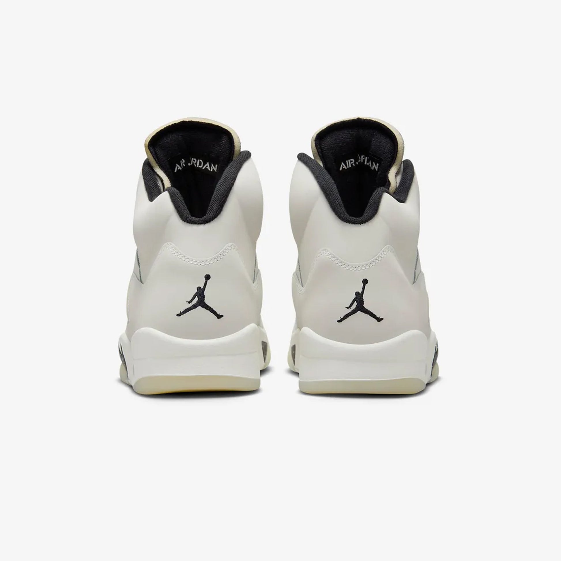 Jordan | AIR JORDAN 5 RETRO SE  { SAIL/BLACK-LT OREWOOD BRN-COCONUT MILK
