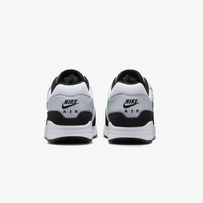 Nike | AIR MAX 1  { WHITE/STADIUM GREEN-PURE PLATINUM-BLACK