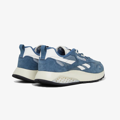 Reebok | CLASSIC LEARHER HEXALITE + { HOOPS BLUE/CHALK/ALABASTER