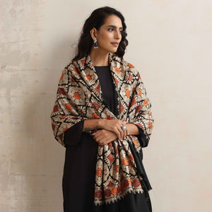 trueBrowns Black Embroidered Woollen Stole