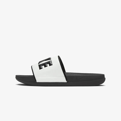 Nike | OFFCOURT  { BLACK/WHITE