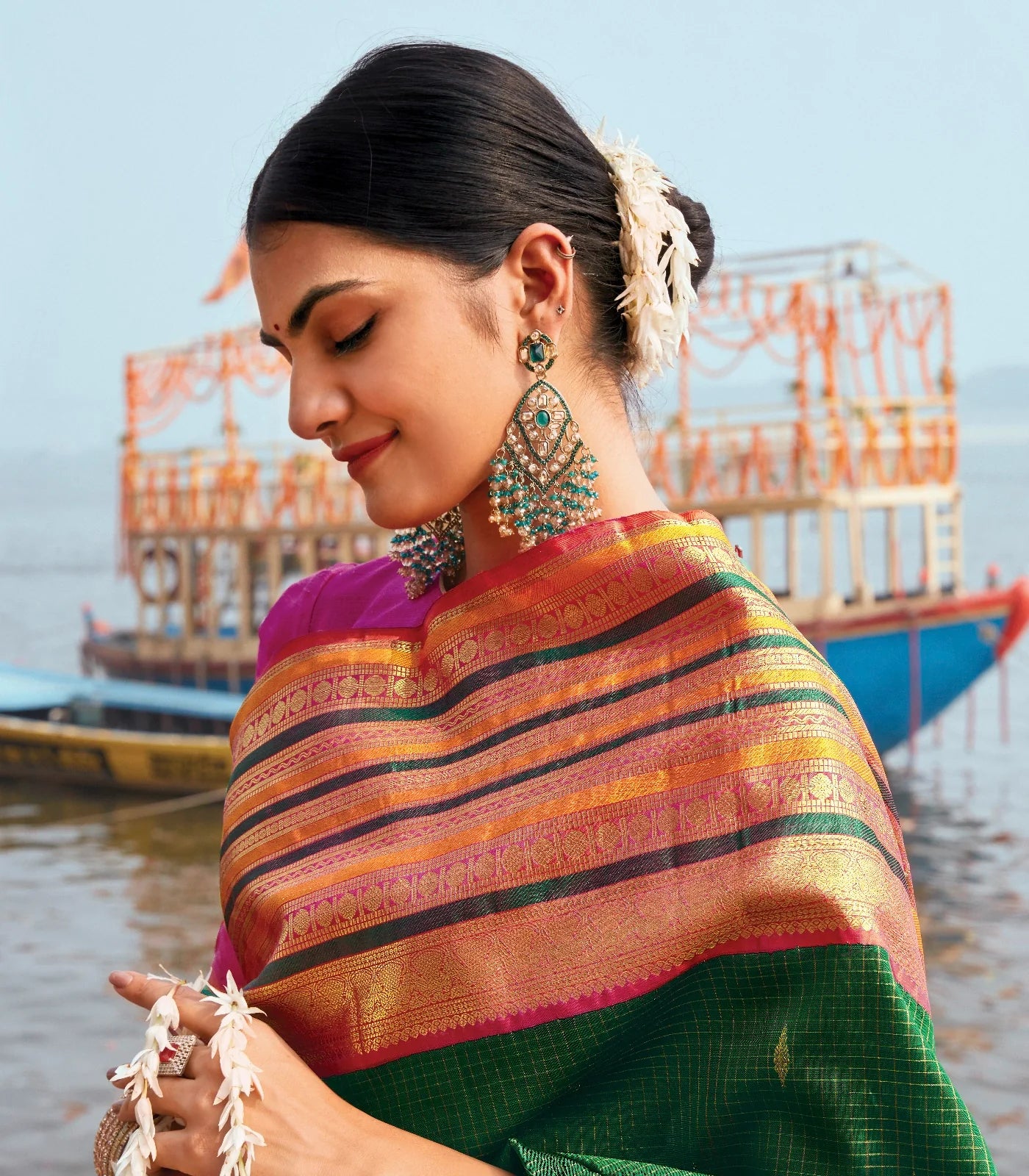 Green Handloom Kanchipuram Korvai Silk Saree With Checks & Buttas-Green