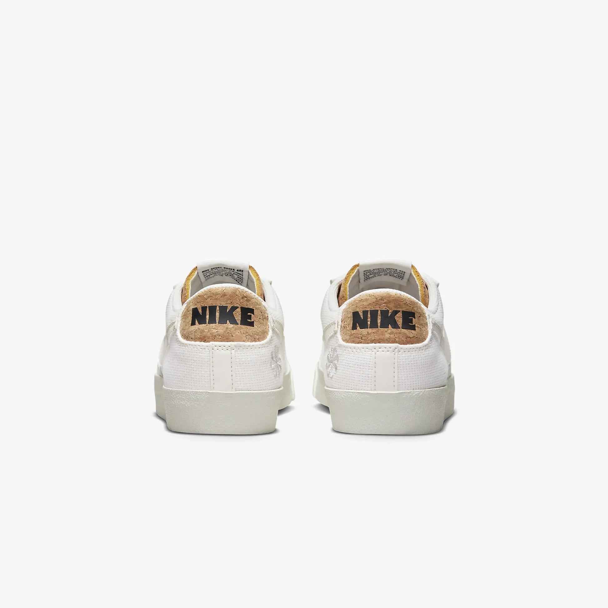 Nike | BLAZER LOW '77 PREMIUM { LIGHT BONE/PHANTOM