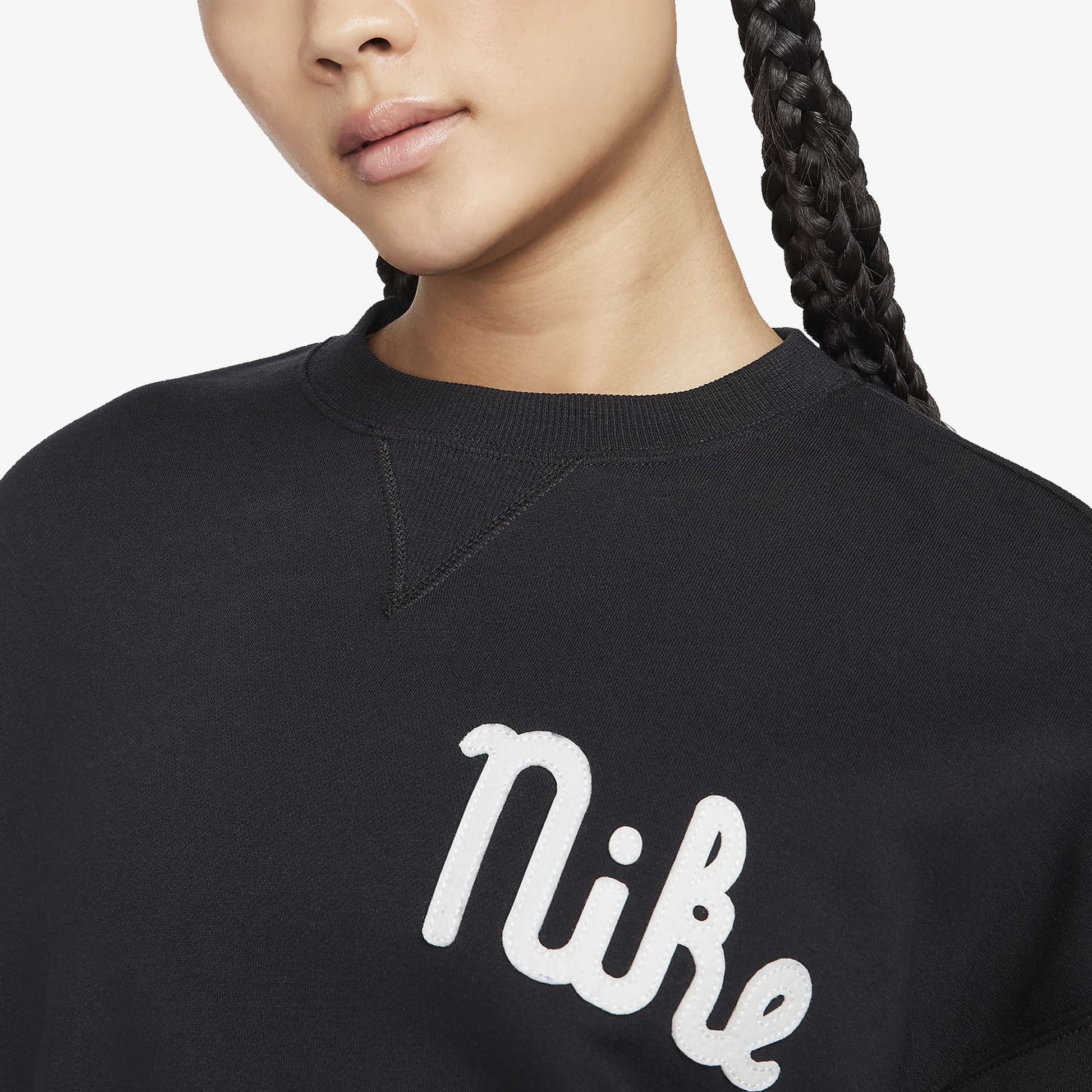 Nike | CREW-NECK FLEECE SWEATSHIRT  { BLACK/SAIL/FIELD PURPLE