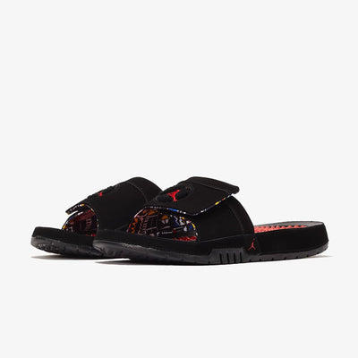 Jordan | HYDRO 8 RETRO  { BLACK/UNIVERSITY RED-WHITE-VARSITY MAIZE
