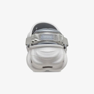 Crocs | ECHO CLOG  { GREY