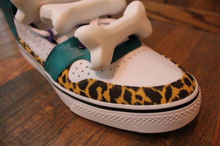 adidas JS Bones Jeremy Scott Flintstones