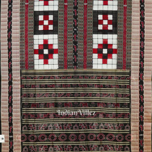 Black White Pasapali Theme Bichitrapuri Silk Saree