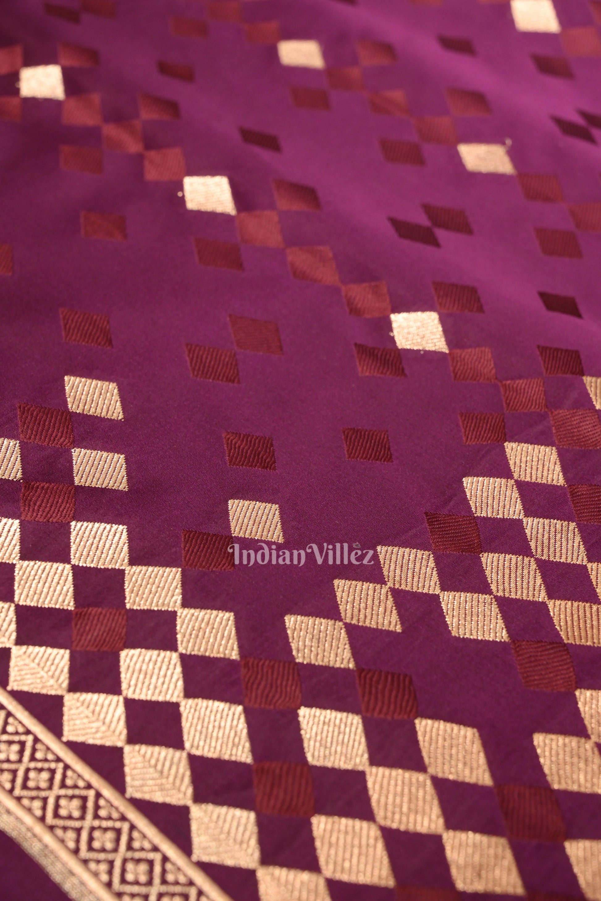 Deep Purple Soft Pure Mashru Satin Silk Banarasi Saree
