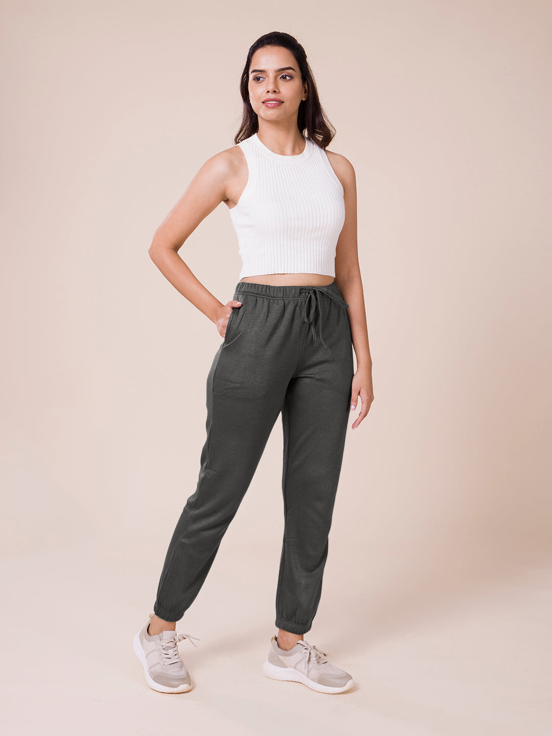 Women Solid Silver Grey Mid Rise Ultra Warm Jogger