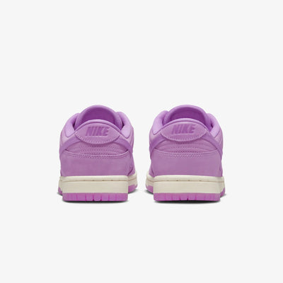 Nike | DUNK LOW PREMIUM MF  { RUSH FUCHSIA/RUSH FUCHSIA-RUSH FUCHSIA
