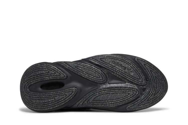 adidas Ozelia Black Carbon (Women's)