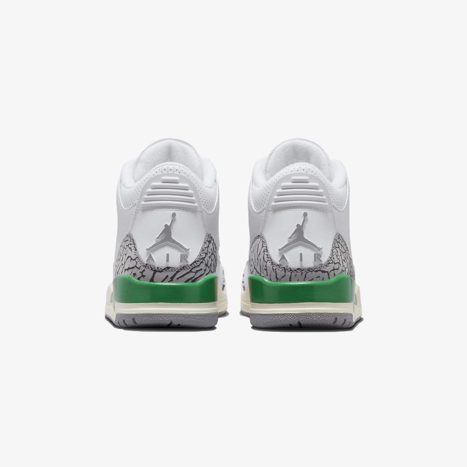 Jordan | AIR JORDAN 3 RETRO  { WHITE/VARSITY RED-LUCKY GREEN