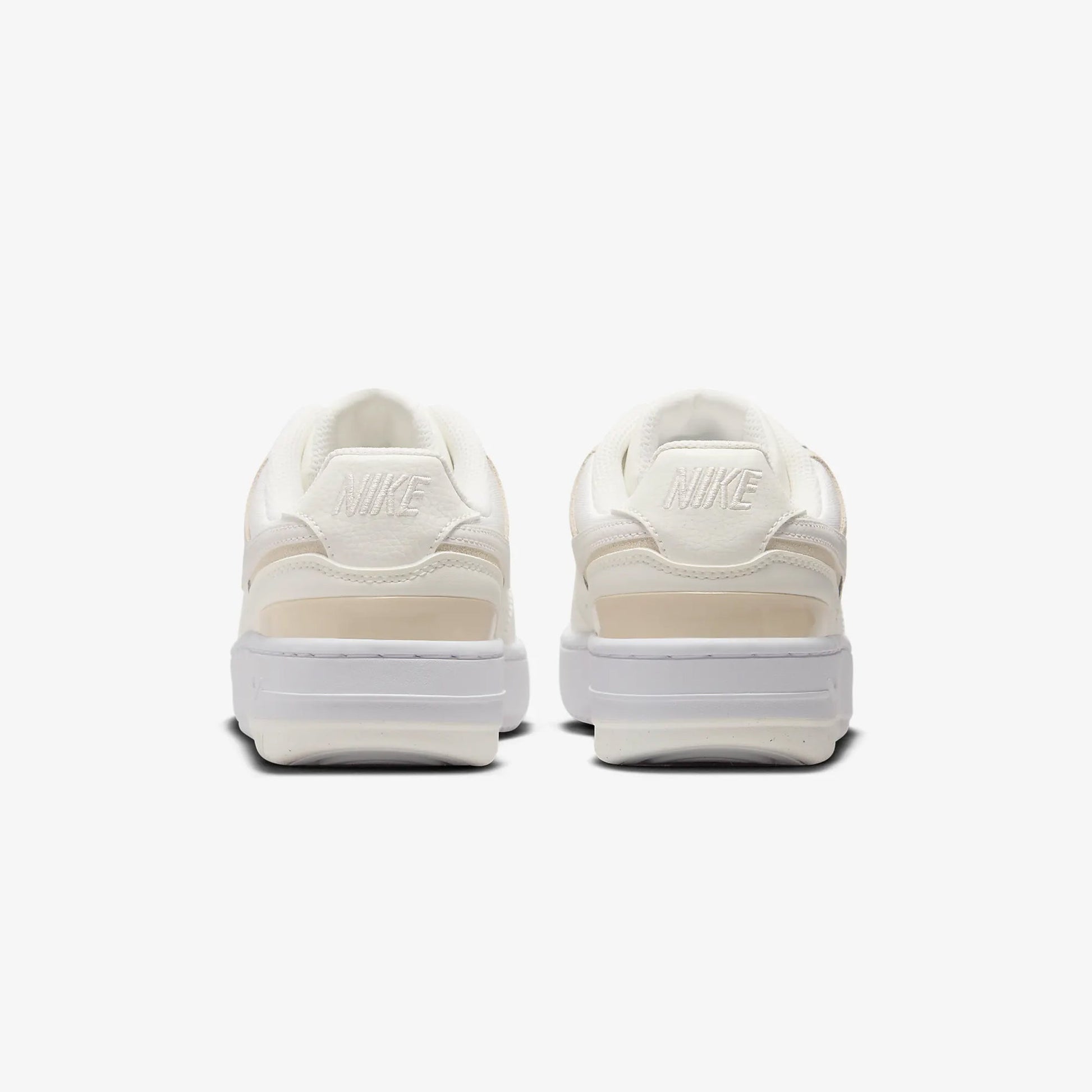 Nike | GAMMA FORCE  { SAIL/PHANTOM-WHITE-SANDDRIFT