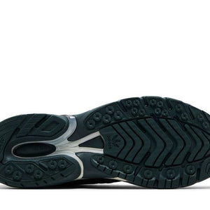 adidas Adistar Cushion Song for the Mute Shadow Green Bold Onix
