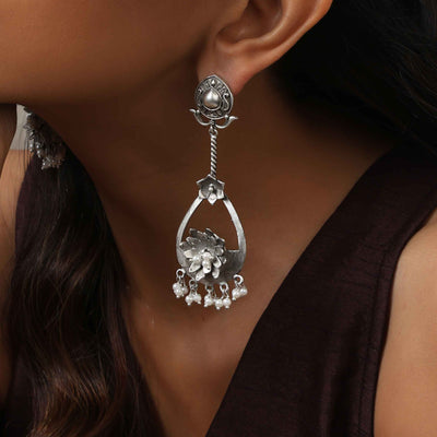 trueBrowns Silver  Tone Floral Chandbaali Earrings