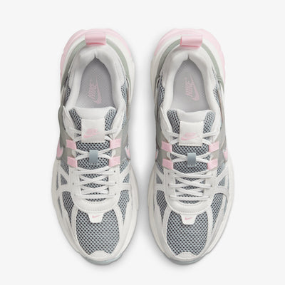 NIKE | V2K RUN { LIGHT PUMICE/PINK FOAM -PHOTON DUST