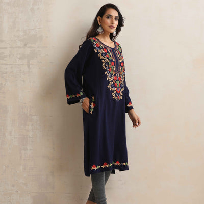 trueBrowns Blue Kashmiri Embroidered Woollen Phiran Kurta