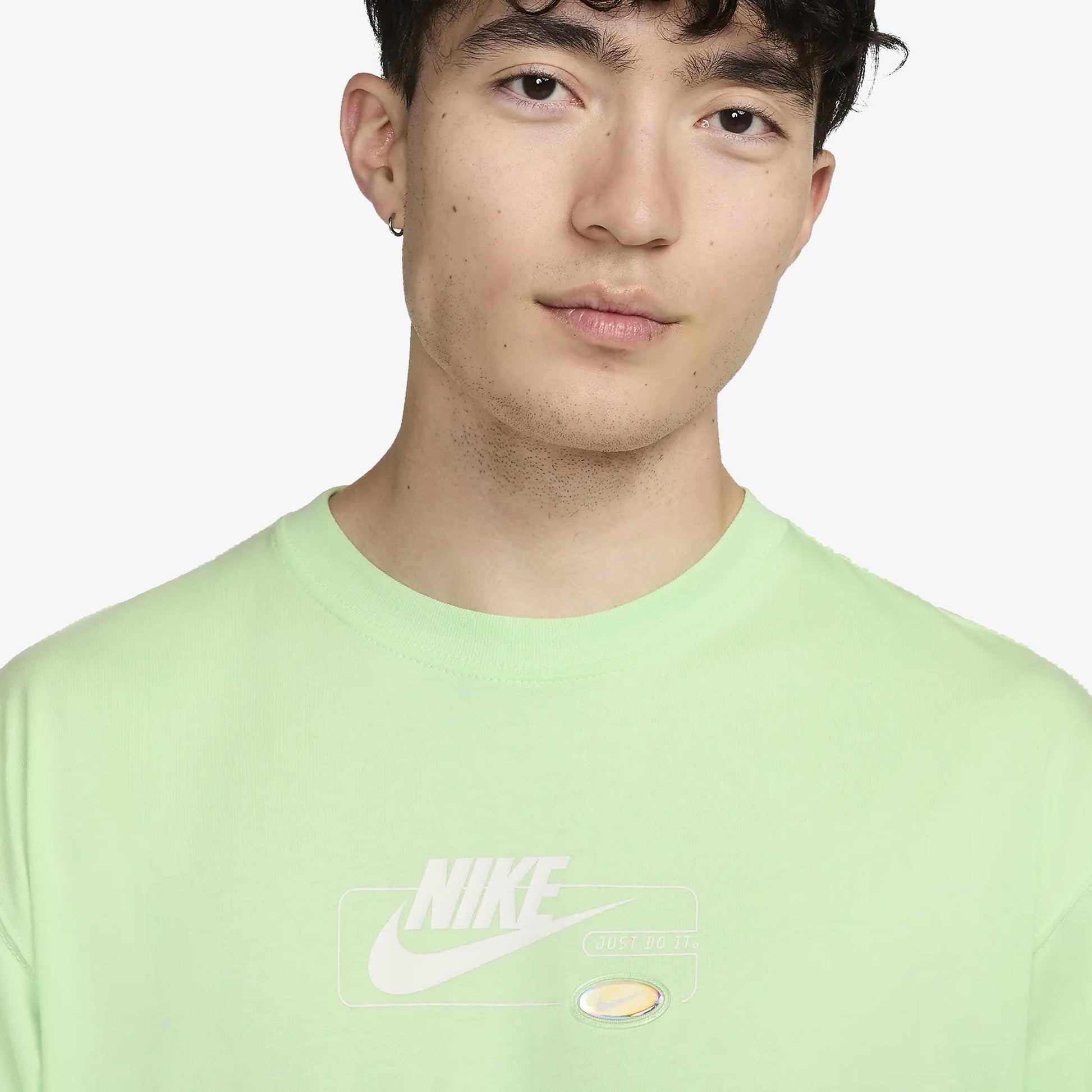 Nike | SPORTWEAR MAX90 T-SHIRT  { VAPOR GREEN