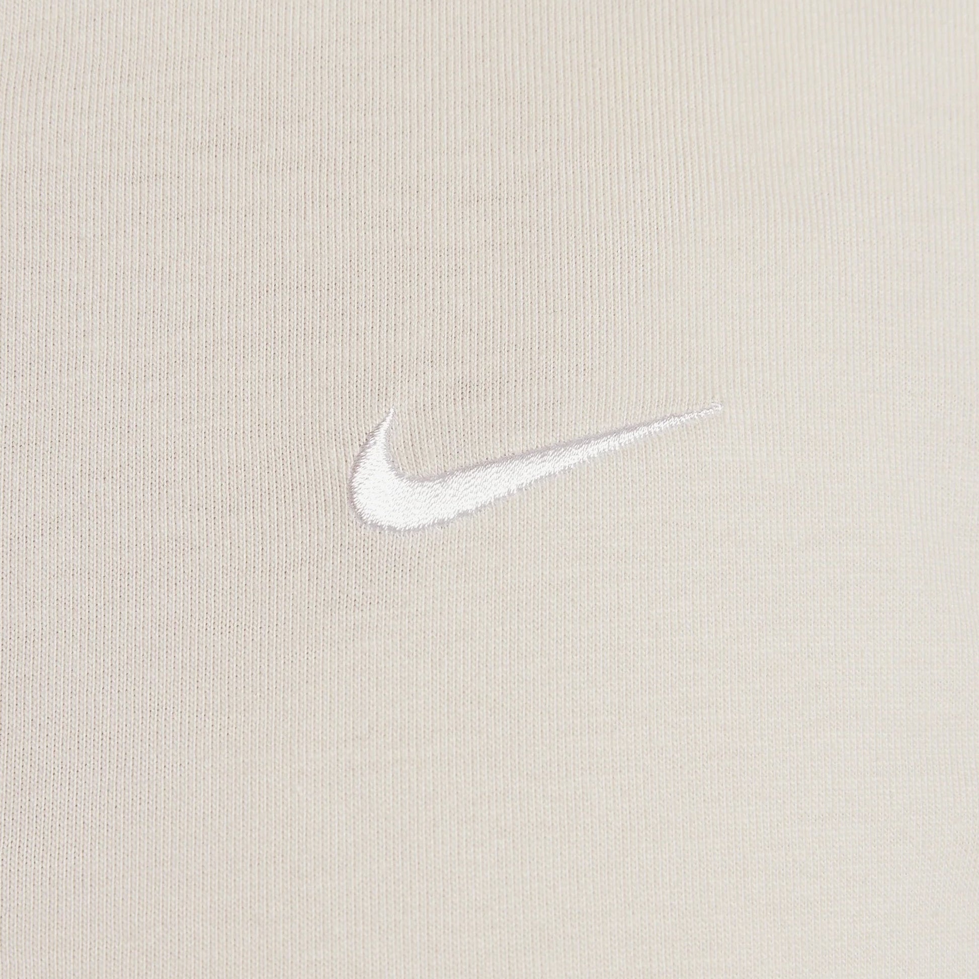 NIKE | SPORTSWEAR DRESS { LT OREWOOD BRN/WHITE