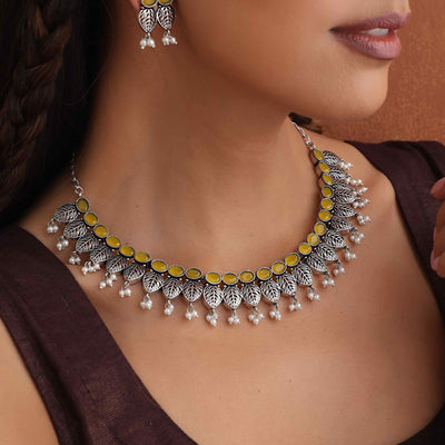 trueBrowns Silver Tone Stone Necklace Set