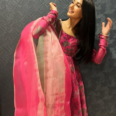 Taavi Chanderi Suit Set