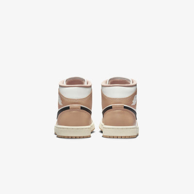 Jordan | AIR JORDAN 1  { SAIL/BLACK-DESERT