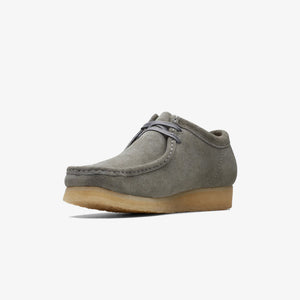 Clarks Originals | WALLABEE { GREY SUEDE