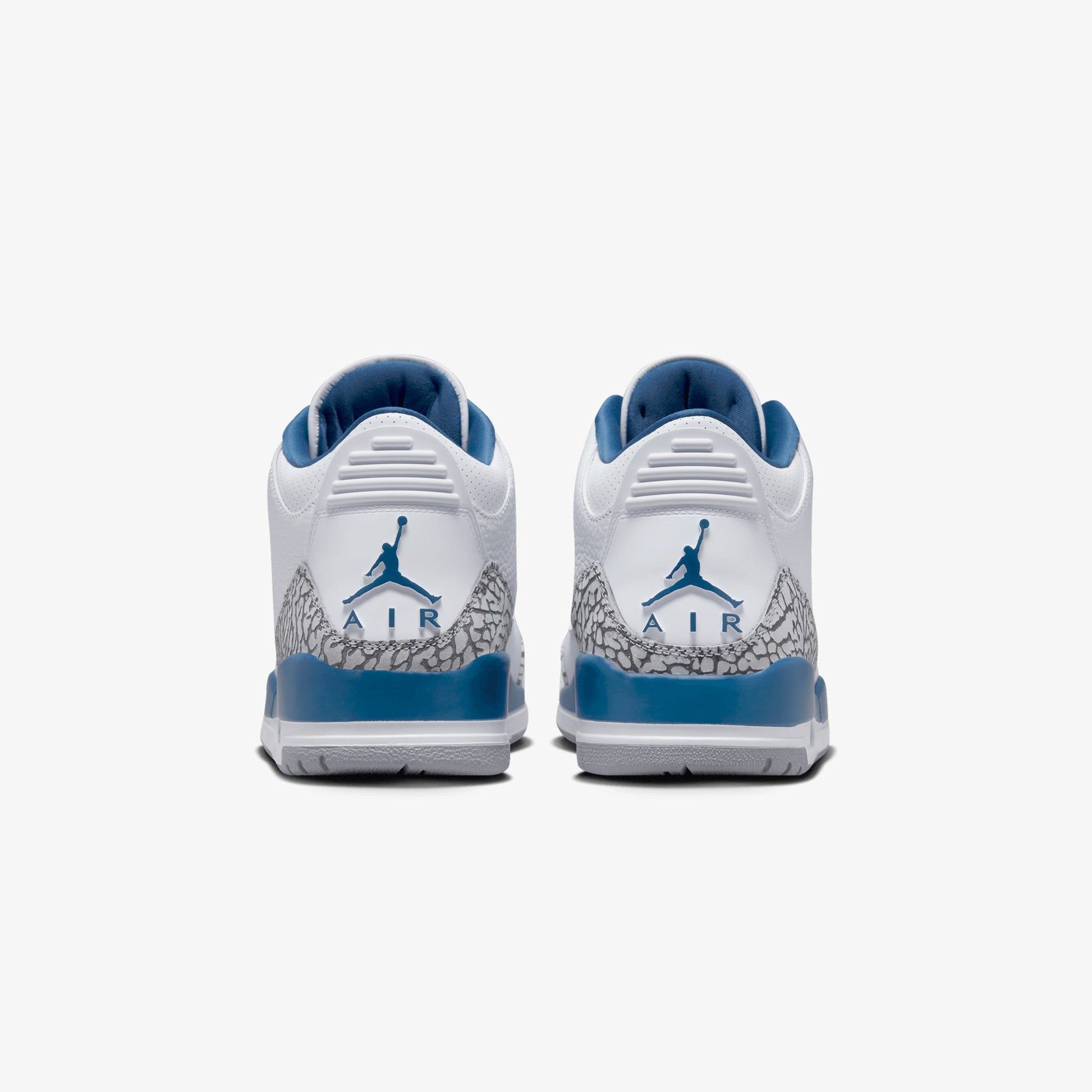 Jordan | AIR JORDAN 3 RETRO  { TRUE BLUE/COPPER