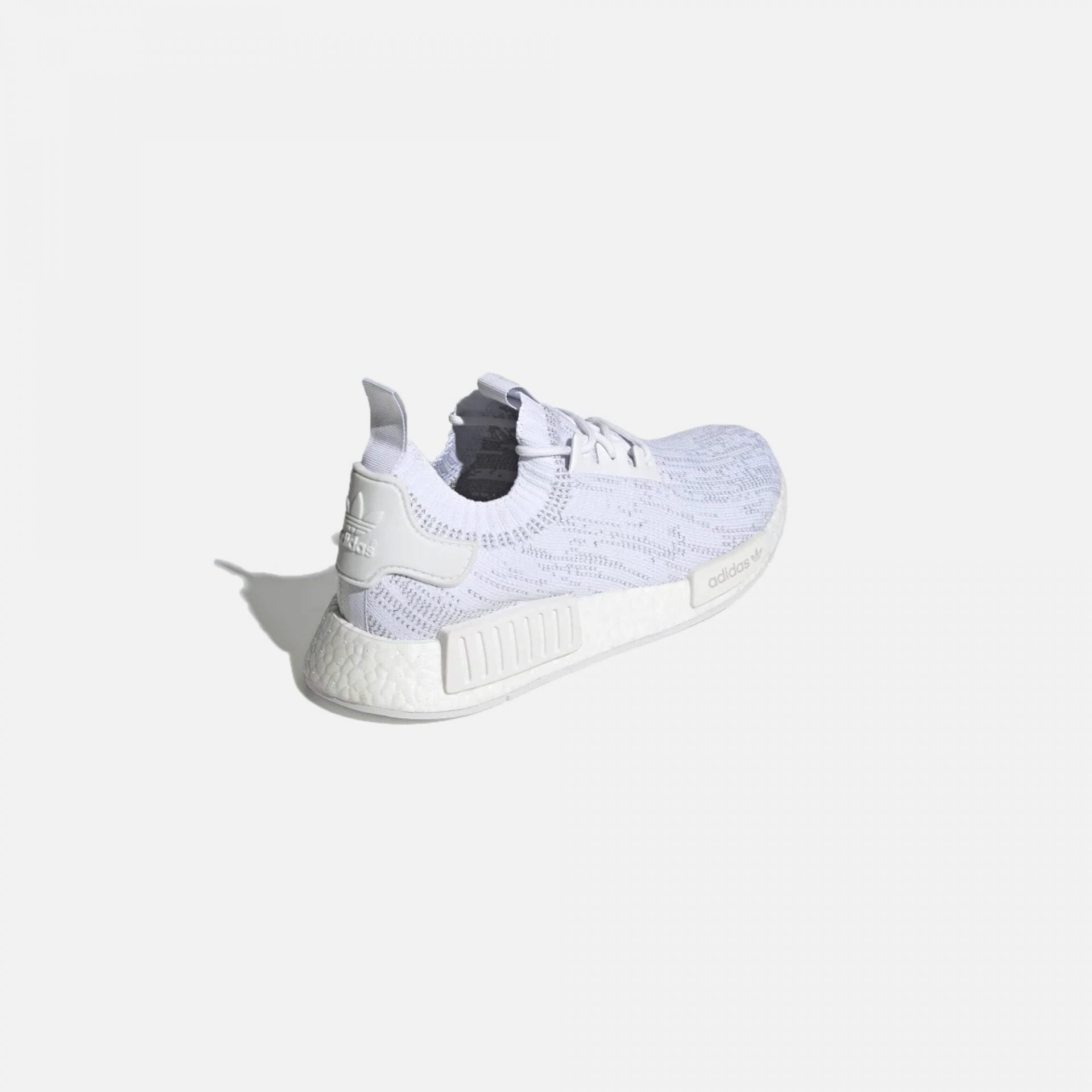 Adidas Originals | NMD_R1 PRIMEKNIT