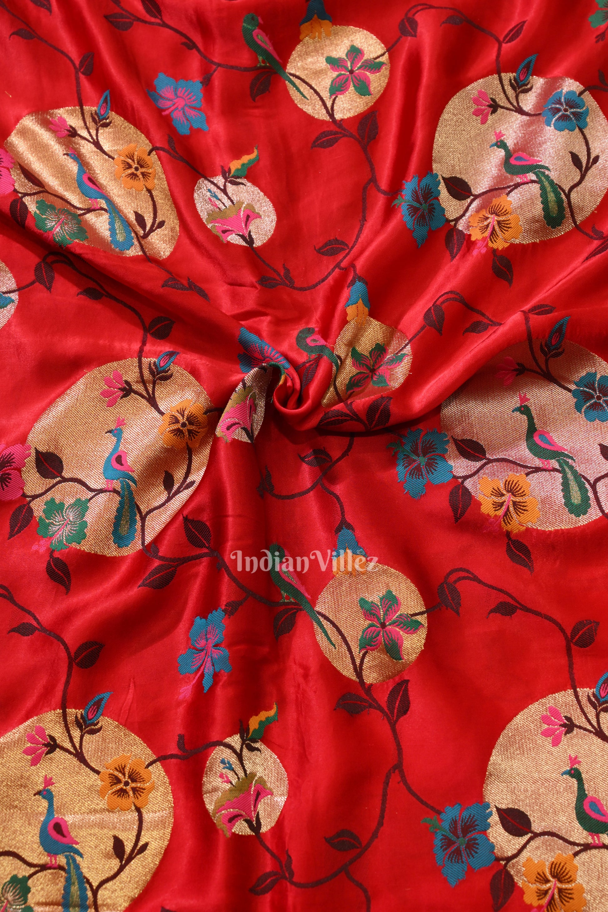 Attractive Bridal Red Banarasi Katan Silk Saree