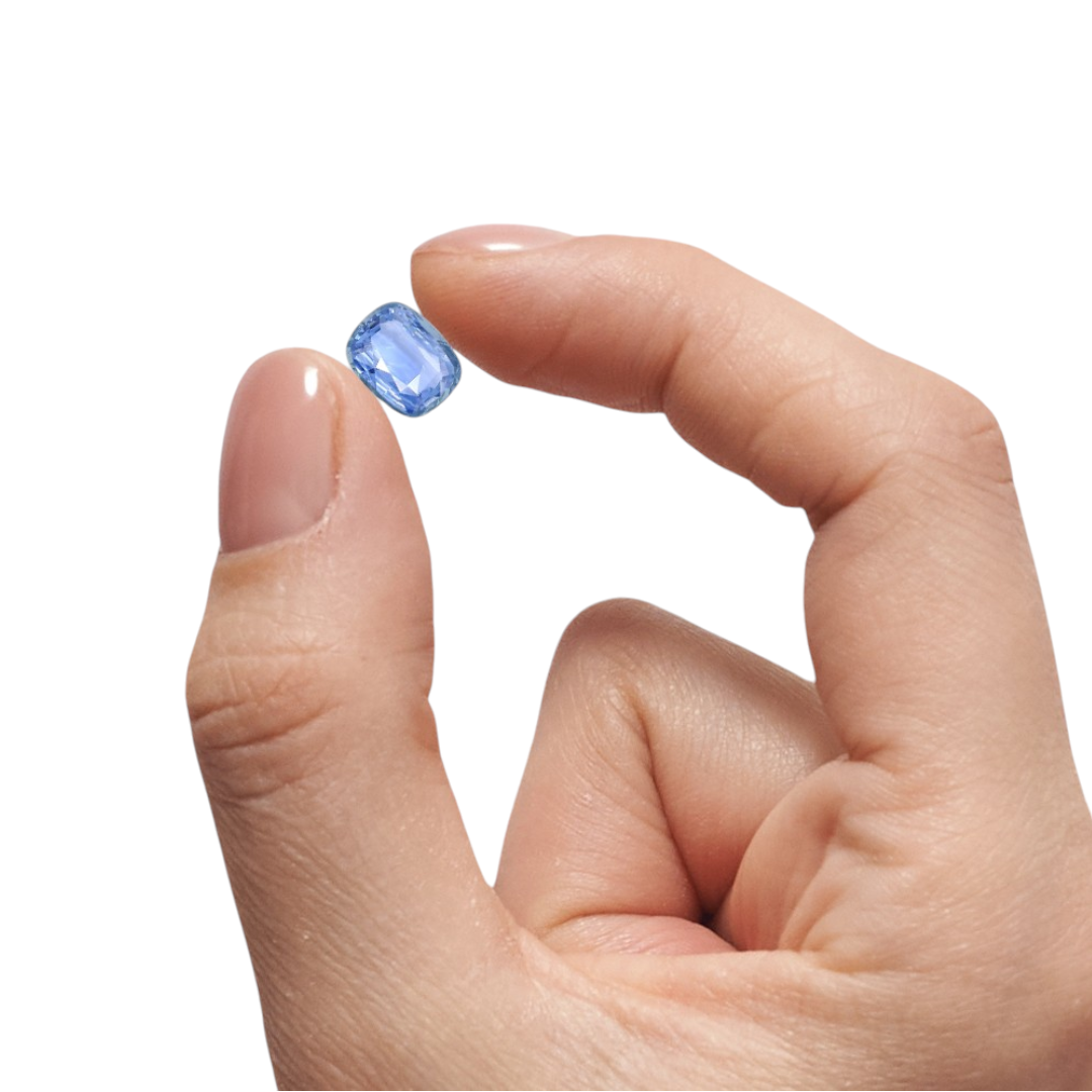 Blue Sapphire (8.47 Ratti, 7.7 Carat)