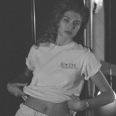 SPORTY & RICH | NY 94 T-SHIRT { CREAM