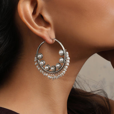 trueBrowns Silver Tone Pearl Hoop Earrings
