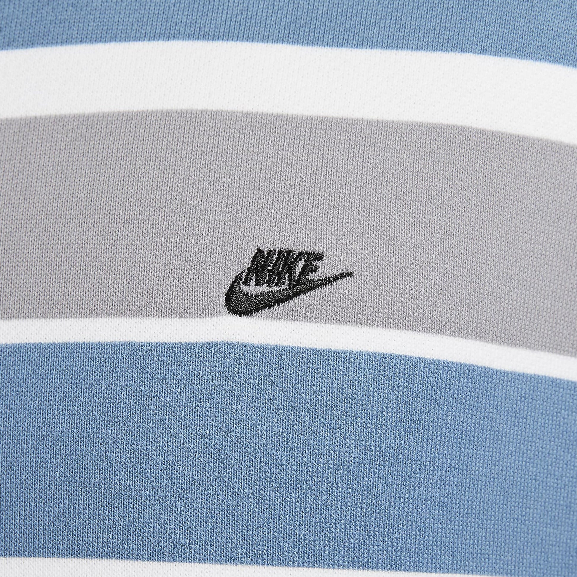 NIKE | FRENCH TERRY SHORT-SLEEVE TOP { AEGEAN STORM/WHITE/BLACK
